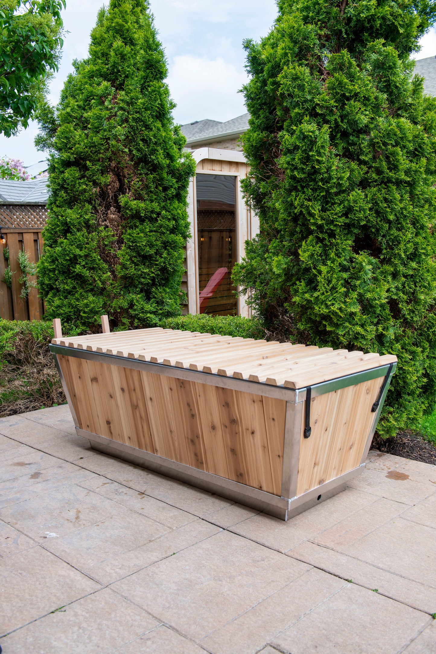 The Polar Plunge Tub